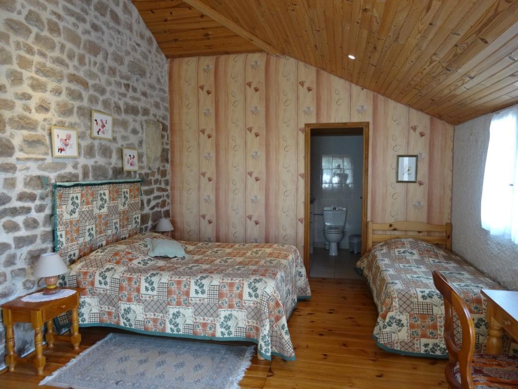 La Clef Des Champs Bed and Breakfast La Roche-en-Brenil Kamer foto