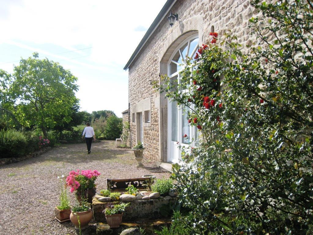 La Clef Des Champs Bed and Breakfast La Roche-en-Brenil Buitenkant foto